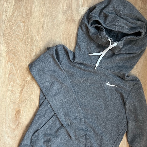 NIKE HOODIE / grey & size small. - Picture 3 of 3
